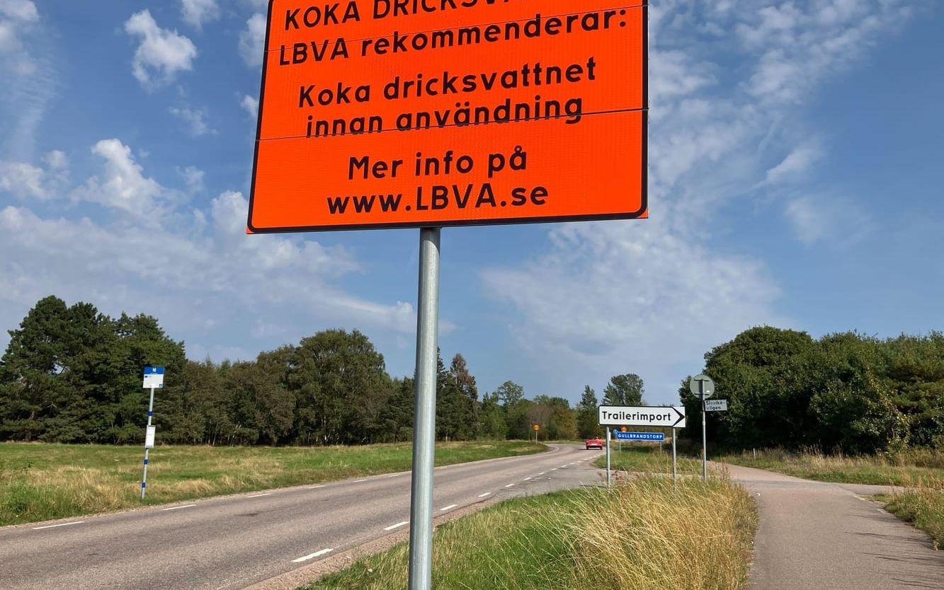 Bakterier har upptäckts i det kommunala dricksvattnet i Gullbrandstorp i samband med en provtagning. LBVA rekommenderar nu boende på orten att koka sitt vatten.