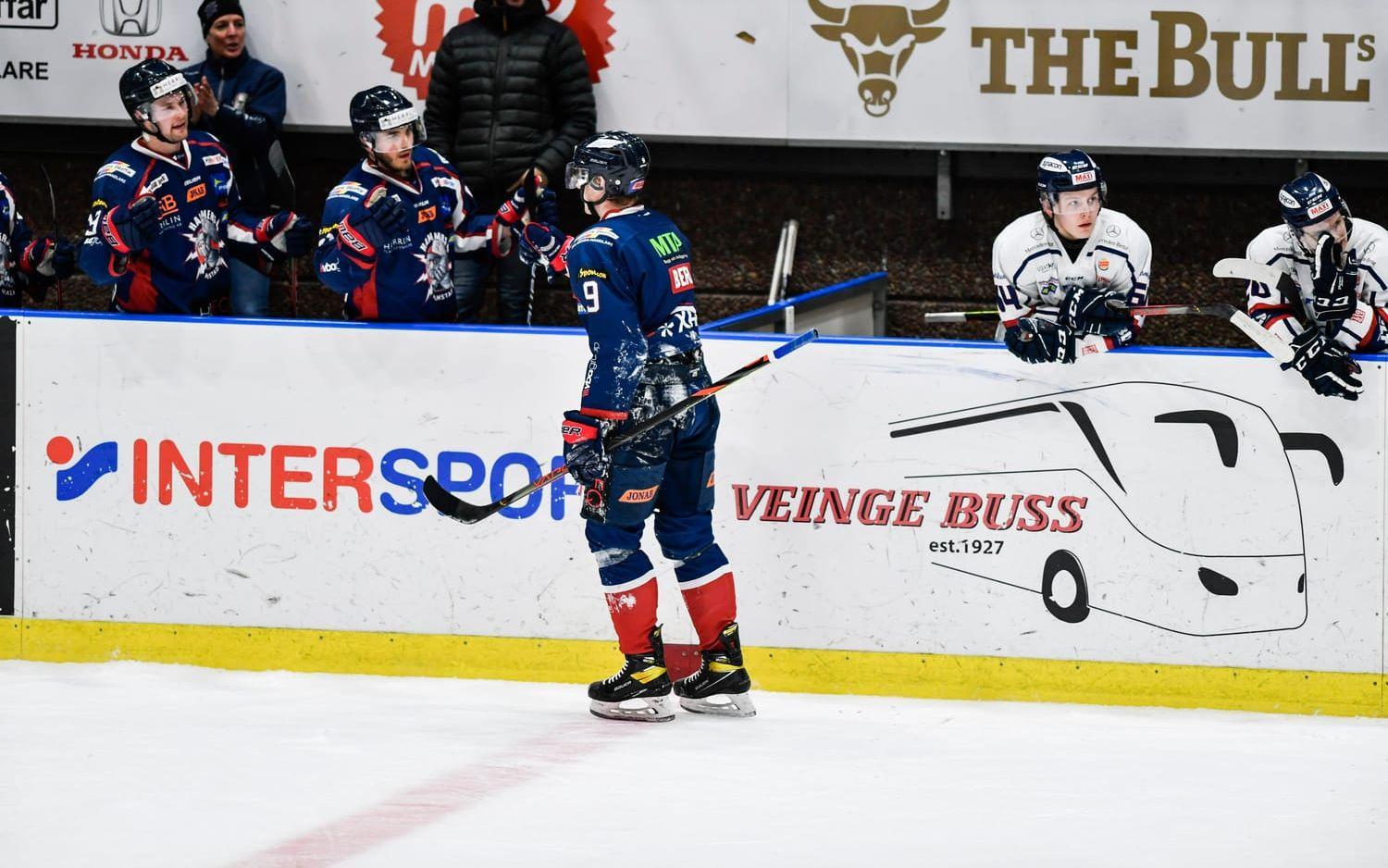 Halmstad Hammers vann mötet mot Kallinge-Ronneby och säkrade Hockeyettankontraktet till nästa säsong.