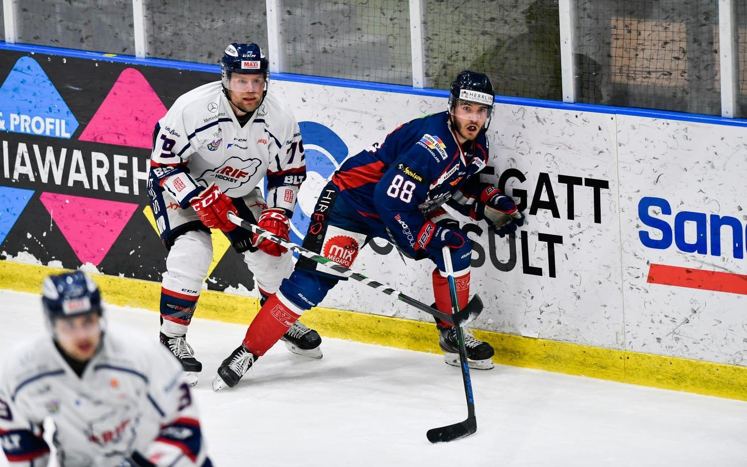 Halmstad Hammers vann mötet mot Kallinge-Ronneby och säkrade Hockeyettankontraktet till nästa säsong.