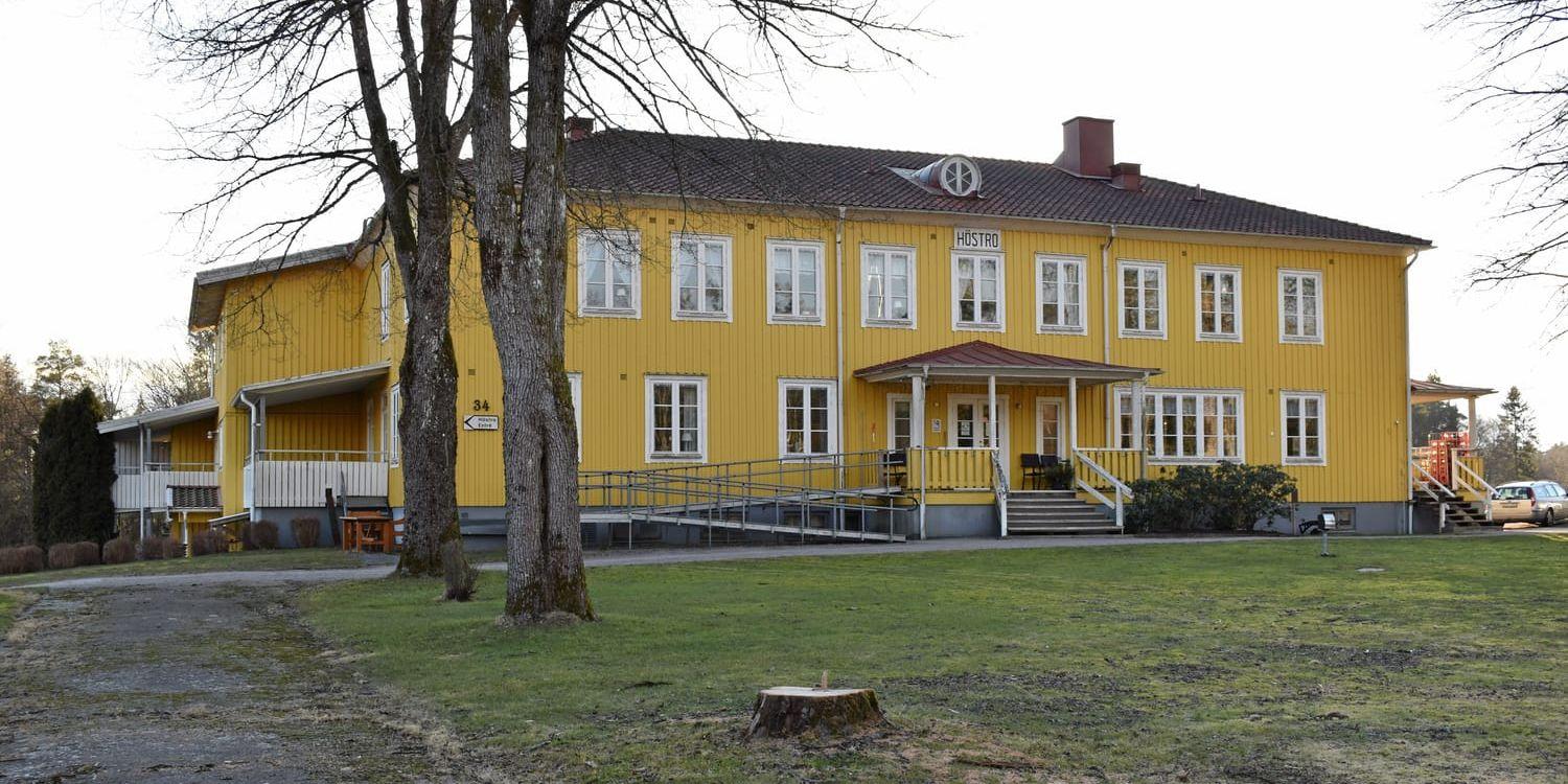 Höstro i Långaryd är det minsta av kommunens tre äldreboenden. De andra två är Malmagården i Hyltebruk och Sjölunda i Torup.